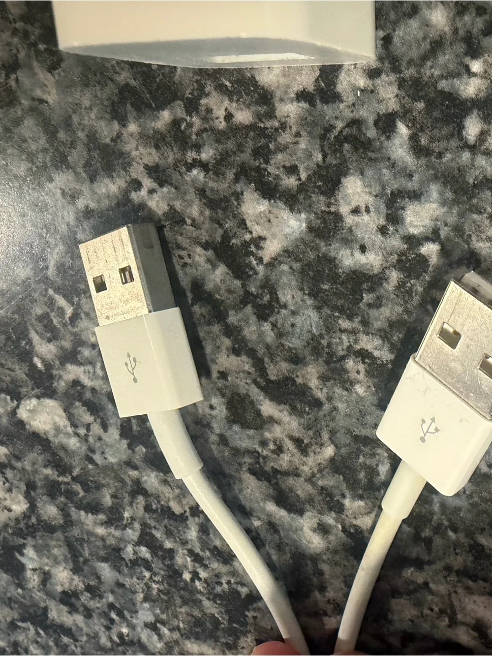 Official Apple 5W USB-A Power Adapting Blocks & Charging Cables (2)